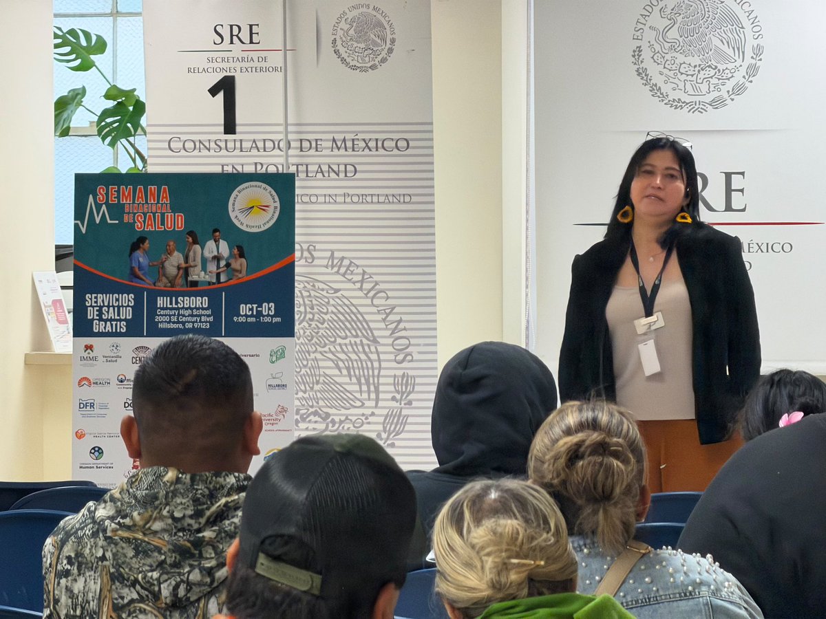 ConsulMexPot's tweet photo. Agradecemos a la #VDS 🩺 por compartir información sobre la #SBS2026 y los servicios que se brindarán durante la feria de salud en Hillsboro el 3 de octubre, y a nuestro aliado de la #VAF,  @PointWest_CU por informar sobre productos y herramientas financieras para la comunidad 🇲🇽 https://t.co/6tkdmj5LBx