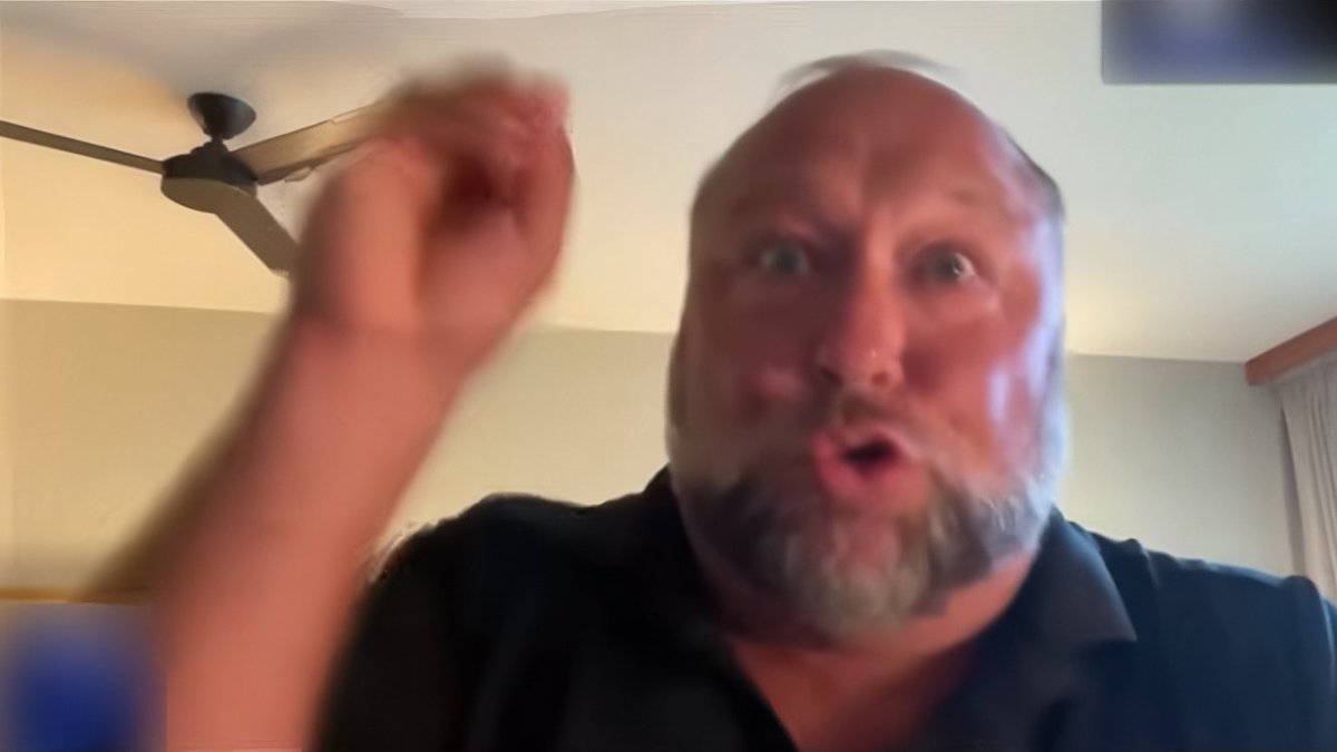 FloridaNoticer's tweet photo. Anyone else notice they got rid of the Alex Jones "JEW JEW JEW JEW" gif from the gif library on X? How strange https://t.co/2bs9JUKlOi