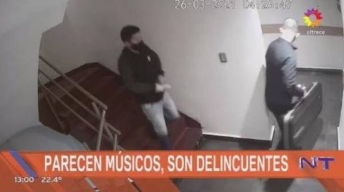 sstaaaaaaaars's tweet photo. 74 lukas el vinilo de cortis SIN IMPUESTOS https://t.co/6Vx9pgKxVP