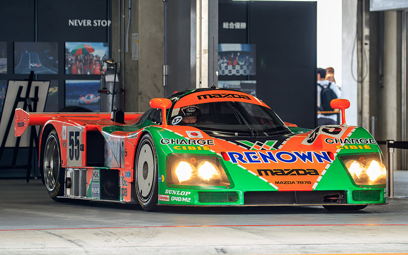 car_watch's tweet photo. 史上初、2台の「MAZDA 787B」が富士でデモ走行 10月3日～4日開催のマツダファンフェスタで https://t.co/x5E226DqC1 #WECjp #787B https://t.co/DahZU4YQXH