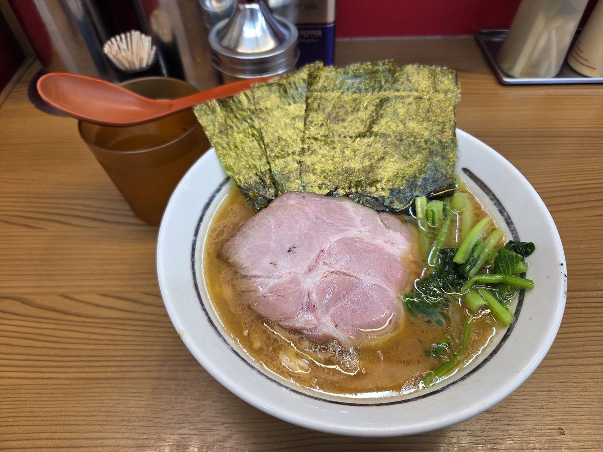 HZzRdAFZFAESRc5's tweet photo. 麺家 たいせい

ラーメン

別にディスってるんじゃなくて、正直な感想。
300円以上する高級カップ麺の味❗ってか杉田家のカップ麺の味❗びっくりするぐらいその味❗😅
全体的にレベル高いし、接客もいいし、武蔵家らしさも無い。でも、家系らしさも無いって言うか…

ご馳走さまでした

#麺家たいせい https://t.co/4GNSraE6sw