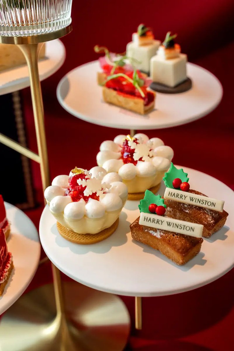 oinagoya's tweet photo. コンラッド名古屋で11月2日から

HARRY WINSTON's Holiday アフタヌーンティー が提供されます✨️
https://t.co/D2epUutKhX https://t.co/QkYraAm4wo