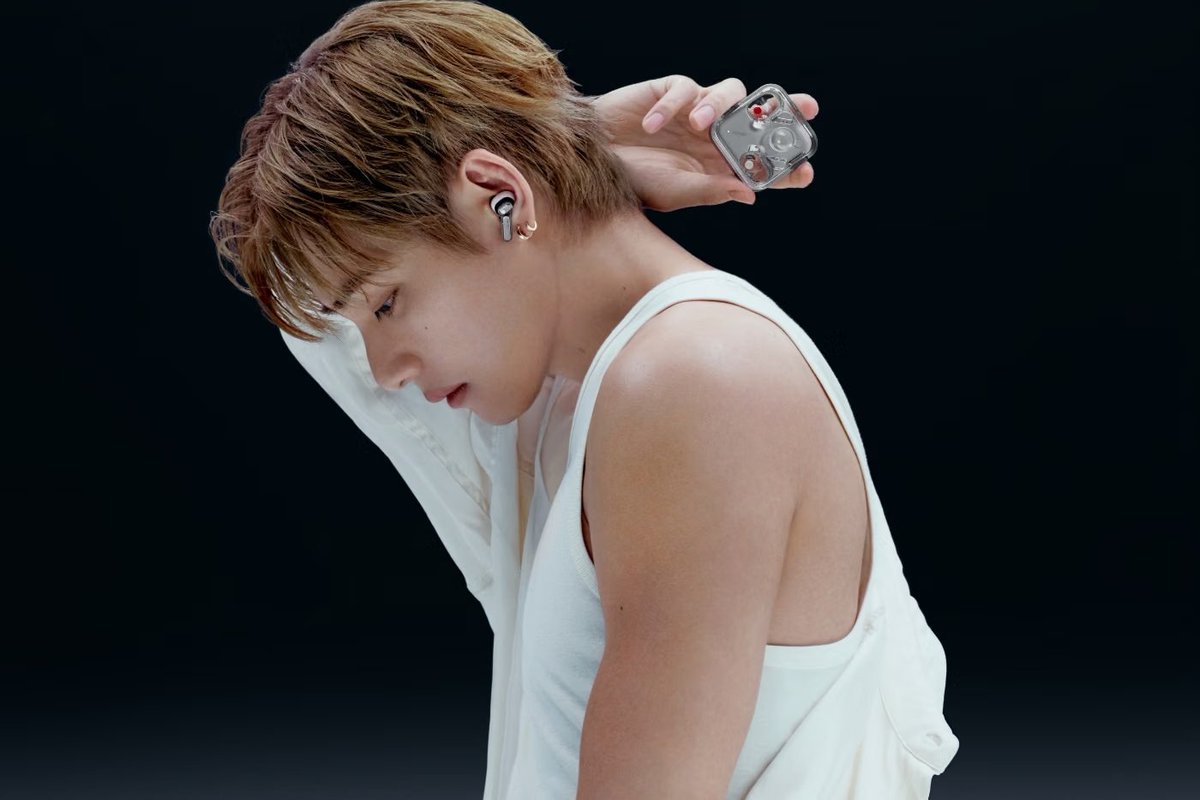 Kpop_Herald's tweet photo. .@bts_bighit’s V has been named global brand ambassador for tech company Nothing.🎧 

V, long celebrated for his artistry, is seen as a fitting ambassador for Nothing, which emphasizes creativity and innovation. 

Having proven his brand power through past collaborations, V is expected to make another strong impact with the partnership.

#BTS #V #Nothing