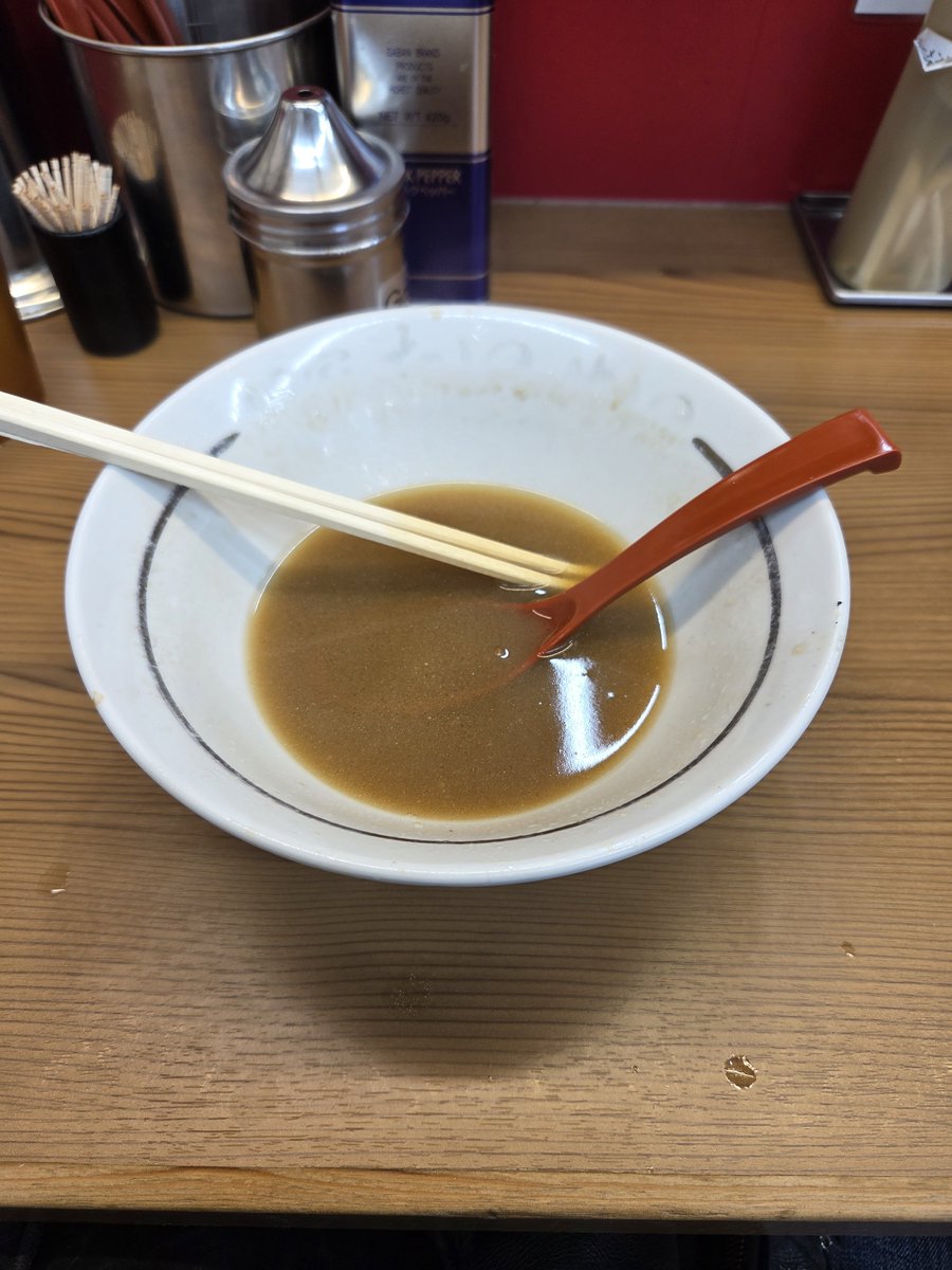 HZzRdAFZFAESRc5's tweet photo. 麺家 たいせい

ラーメン

別にディスってるんじゃなくて、正直な感想。
300円以上する高級カップ麺の味❗ってか杉田家のカップ麺の味❗びっくりするぐらいその味❗😅
全体的にレベル高いし、接客もいいし、武蔵家らしさも無い。でも、家系らしさも無いって言うか…

ご馳走さまでした

#麺家たいせい https://t.co/4GNSraE6sw