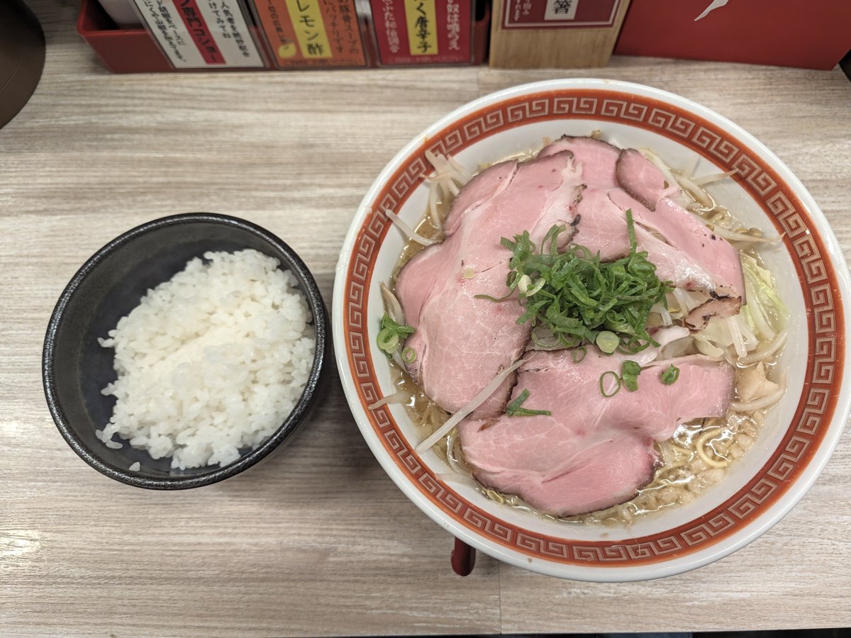 mildseven4347's tweet photo. お野菜を食べろとの声が多かったので、きちんとお野菜食べました。もやしきゃべつ沢山です♪ https://t.co/wiWOVa3v1y