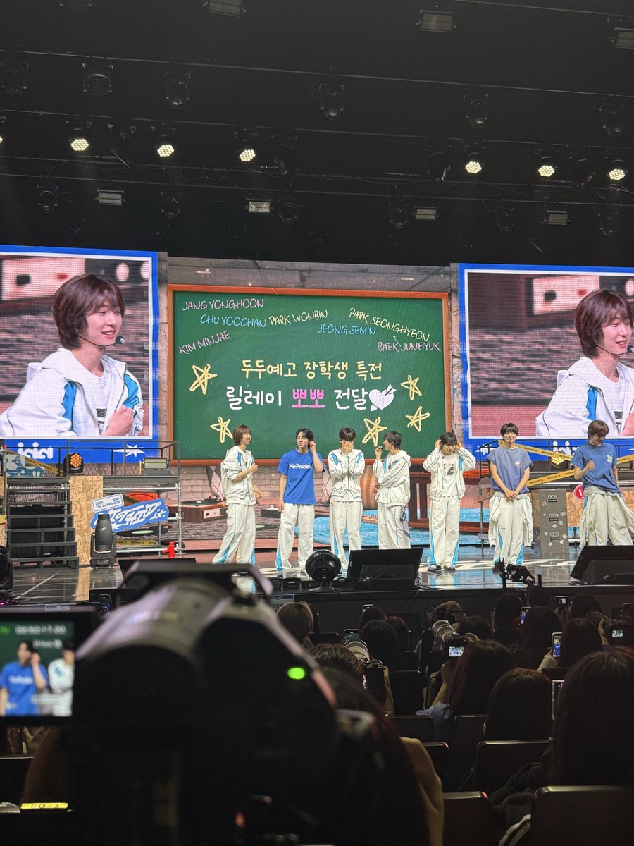 3archive_'s tweet photo. 님들아 좋았는데 언지 컴백ㅎH…😤😤 https://t.co/eFhXCHqASl