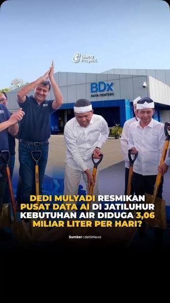 ArusPolitik_'s tweet photo. Kelakuan Bapa K Aing Persis Mulyono 🤭 

Resmikan Dulu Mikir Resiko Kebutuhan Air Belakang 🤦

Before                            After https://t.co/azyVLRv5My