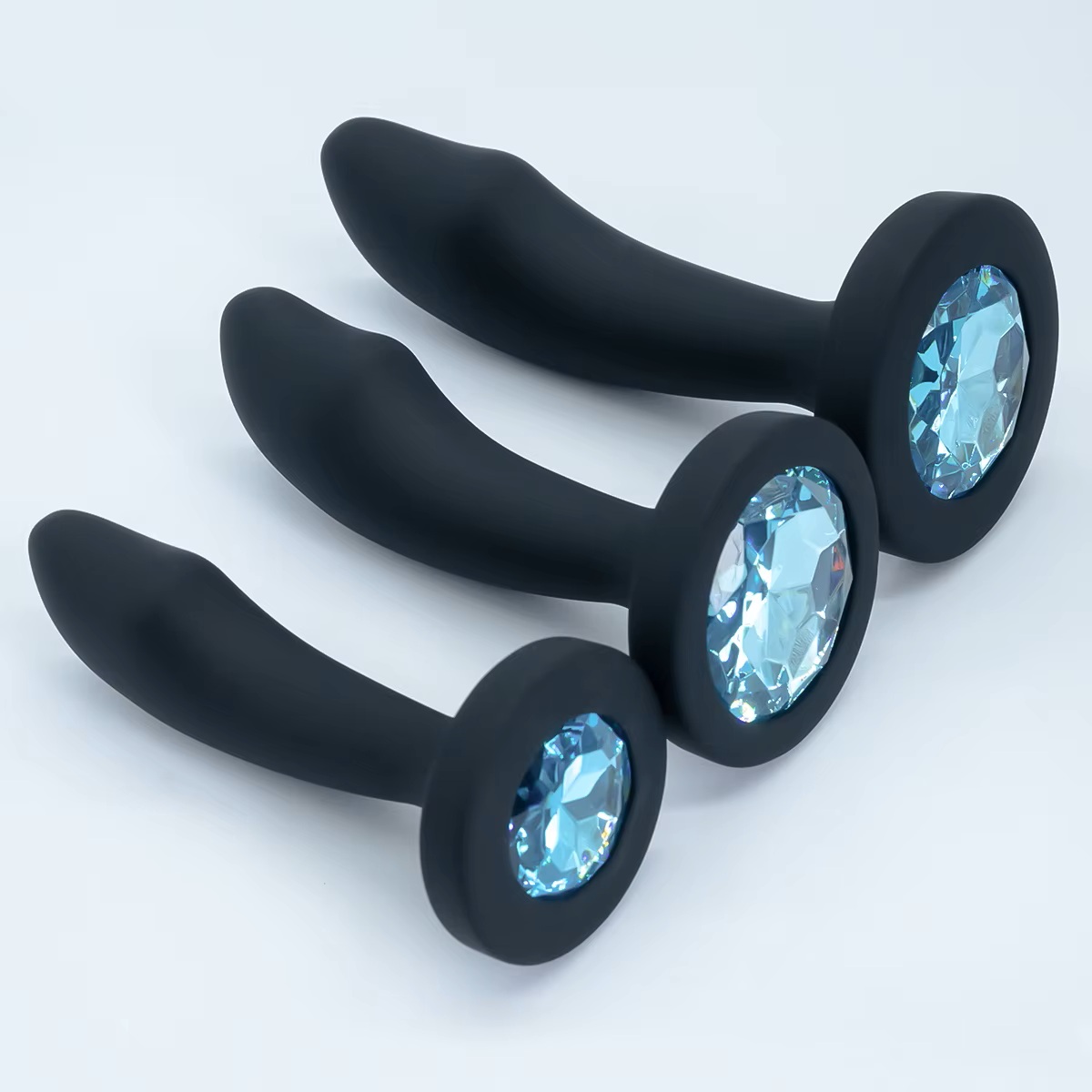 PepperFashion33's tweet photo. Gem Base Silicone Anal Butt Plug Adult Sex Toy https://t.co/Q96HsnM4ES Add a touch of sparkle to your playtime with this beautifully crafted silicone anal plug, featuring a smooth, body-safe finish and a dazzling gem base. https://t.co/LgOYBwrRTb