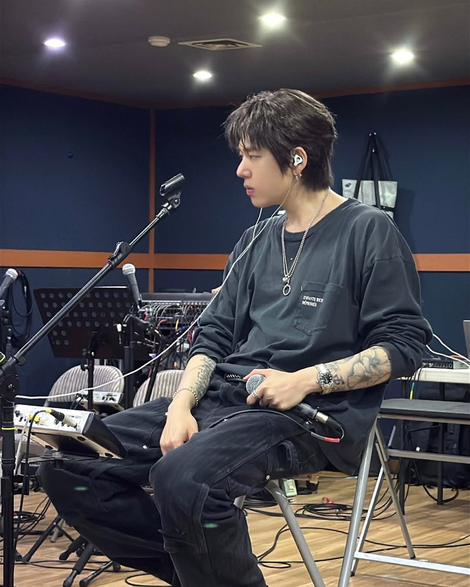 arloksm's tweet photo. Rehearsal today. https://t.co/nkV9NUYQWW