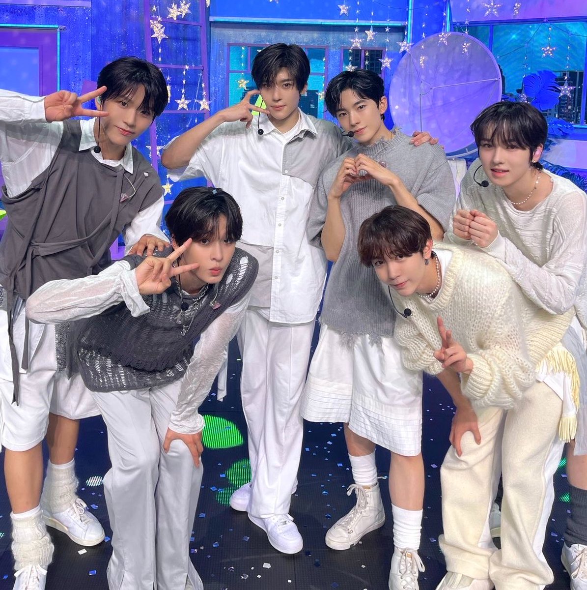 everyushi's tweet photo. 저 별로 바라는 거 없어요 https://t.co/WC5K5NCSQ4