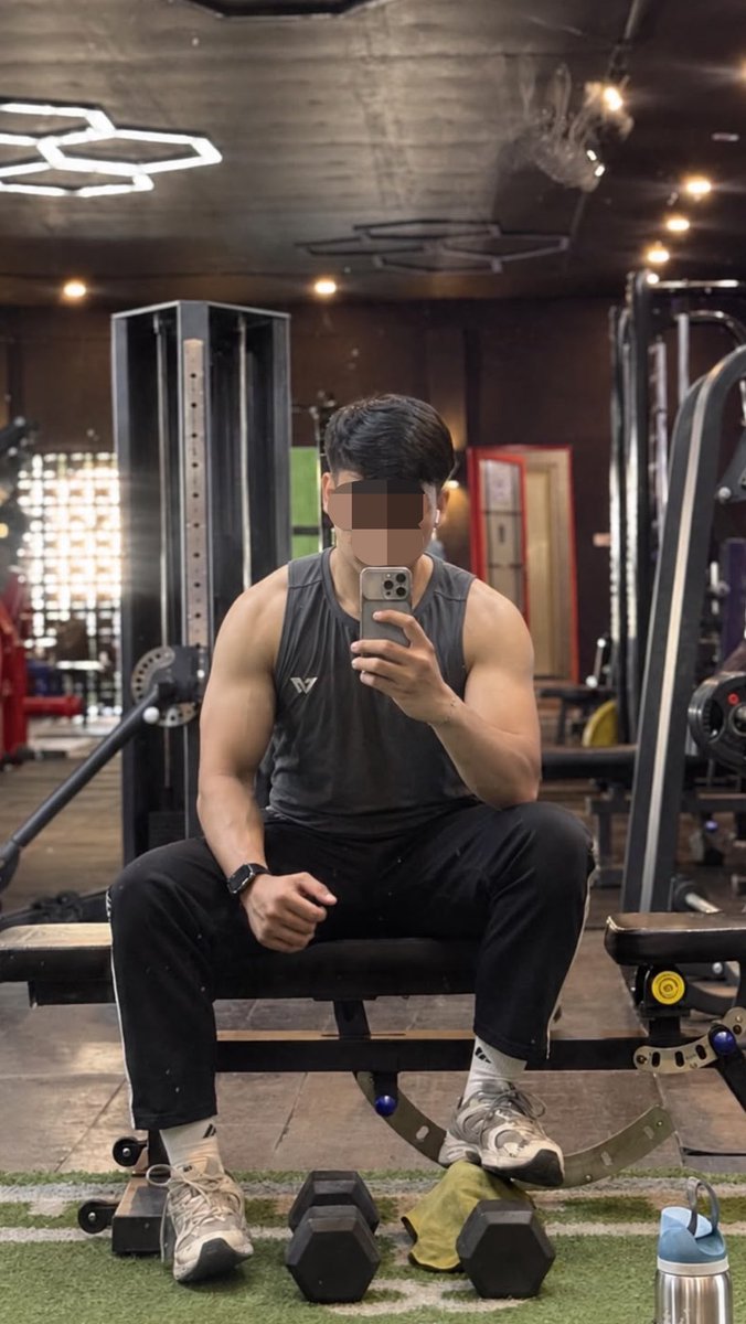 noyyoow's tweet photo. gym pagi emang enak bgttt https://t.co/IBHscayDjR