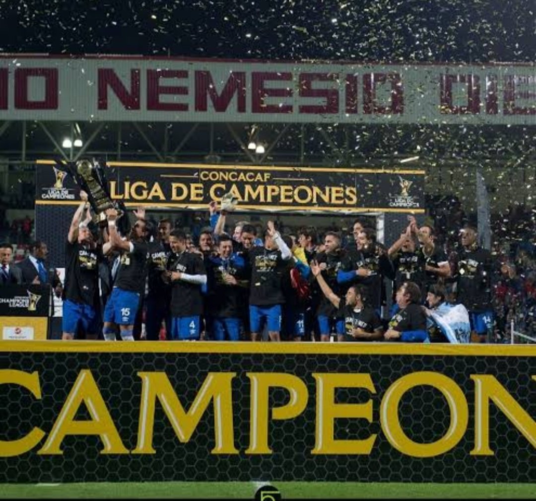 ev42278366's tweet photo. @carlosmaur86805 @el_rojo1917 Que no se les olvide que dieron el culo en conca https://t.co/gHBlvqoWmY