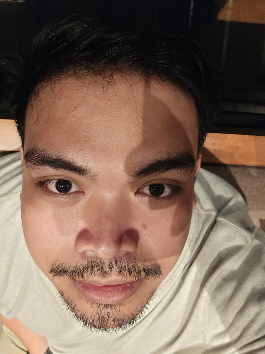 Joe89030765Joe's tweet photo. @_jrboiiii Aminin niyo, napapangitan kayo https://t.co/6sp4aH7moF