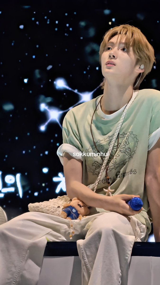 sokkuminhui's tweet photo. choi youngjae and his dreamy visual during back to strangers✨

#YOUNGJAE #영재 #TWS #투어스
#247FORYOU_IN_BANGKOK https://t.co/lpyQiCziGK