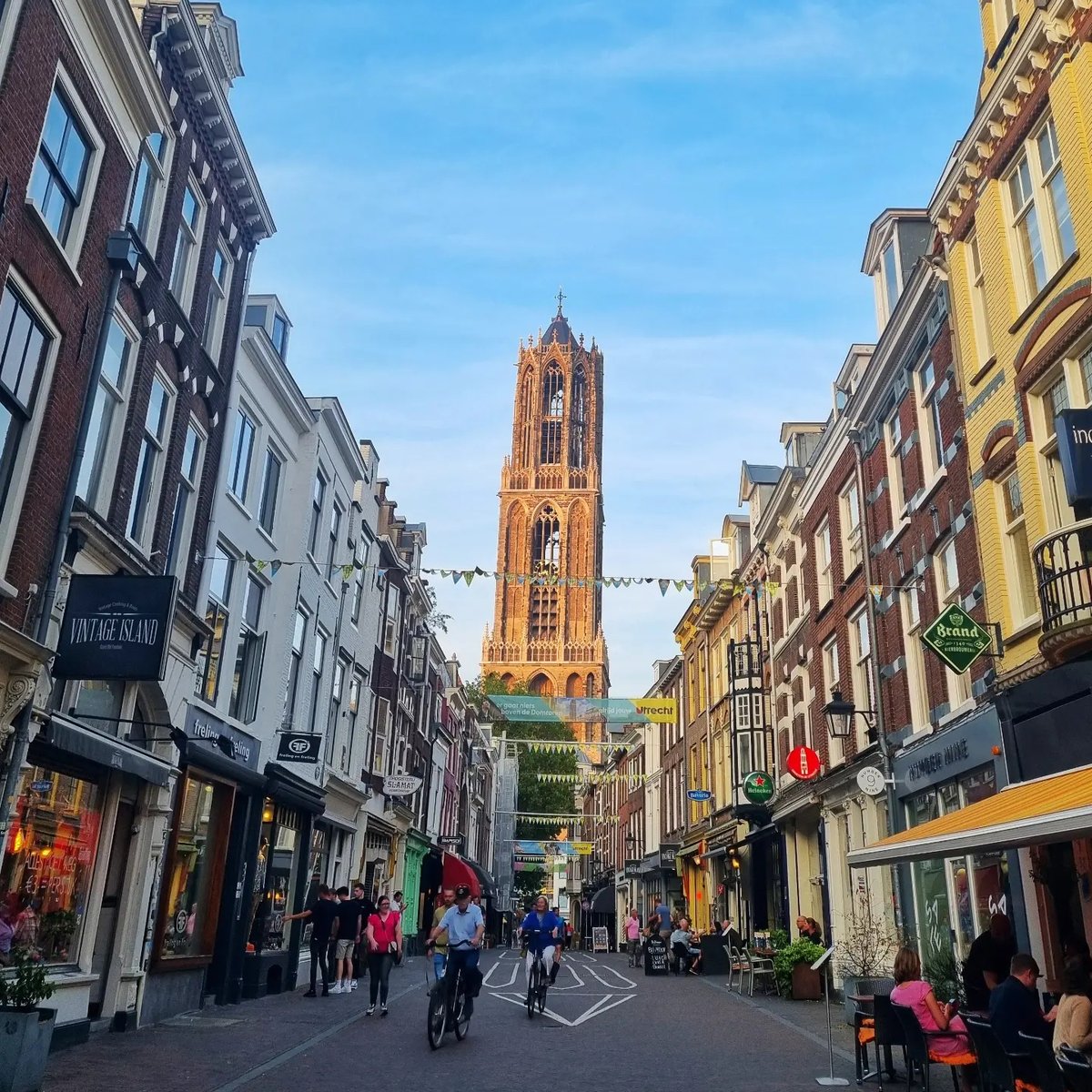 krakkenki's tweet photo. Utrecht! ! 🌞🌍🇳🇱.... #utrecht #utrechtcity #nederland #paisesbajos #amsterdam #holland #netherlands #amsterdamlife #travelphotography #thenetherlands #utrecht_netherlands #netherlands🇳🇱 #beautifuldestinations #utrechtcityguide #streetphotography https://t.co/ZqSvqjv9fZ