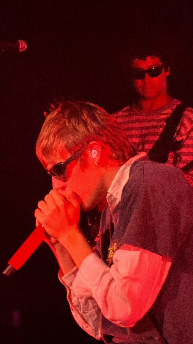 liketobisabella's tweet photo. e hoje eu tirei AS fotos da #DoThatAgain tour em Toronto https://t.co/MVVxm5MzJv