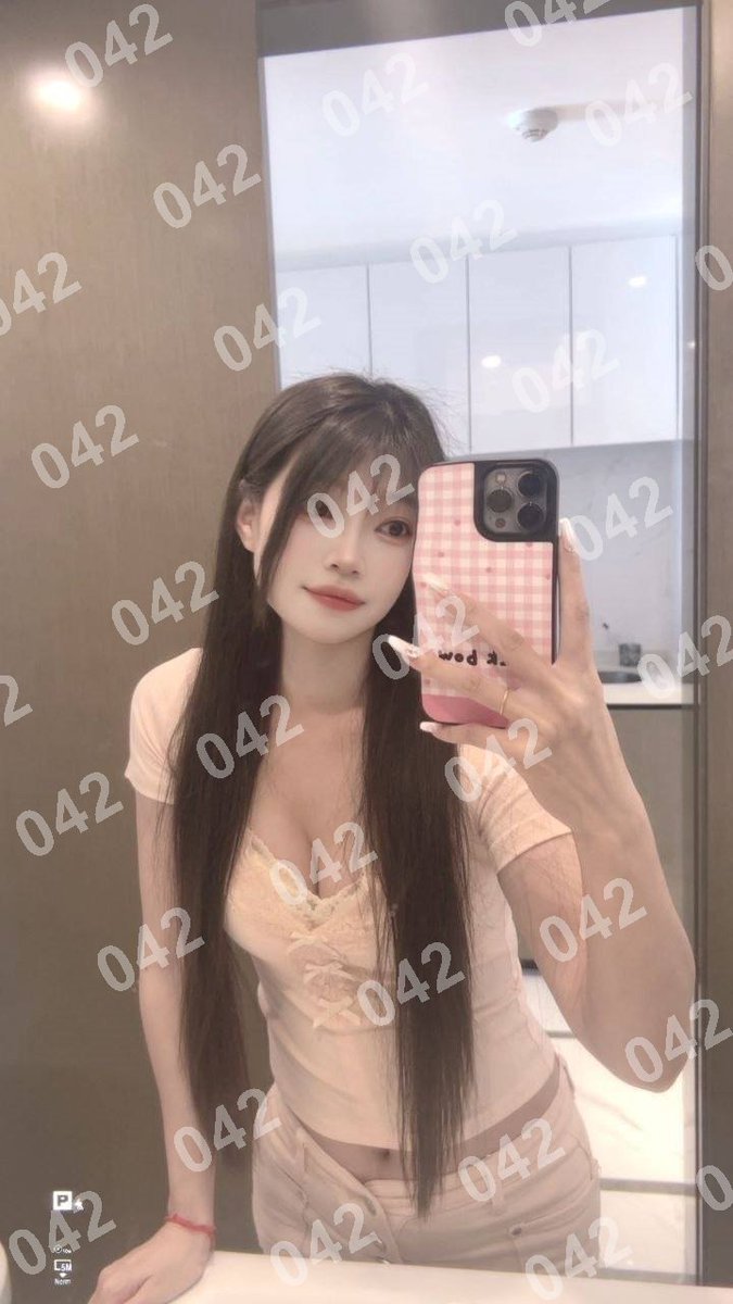 190102adri's tweet photo. 💋KB通道💞：@kirkers123（注意！失联看主页第一条帖子，选好妹子转发或者截图页面咨询客服）

#黑龙江

好姑娘志在四方，本不该贪恋儿女情长，可你偏偏是我的志向。

哈尔滨市道外区哈尔滨东站站前广场

#哈尔滨 https://t.co/o7i7YkRpcF