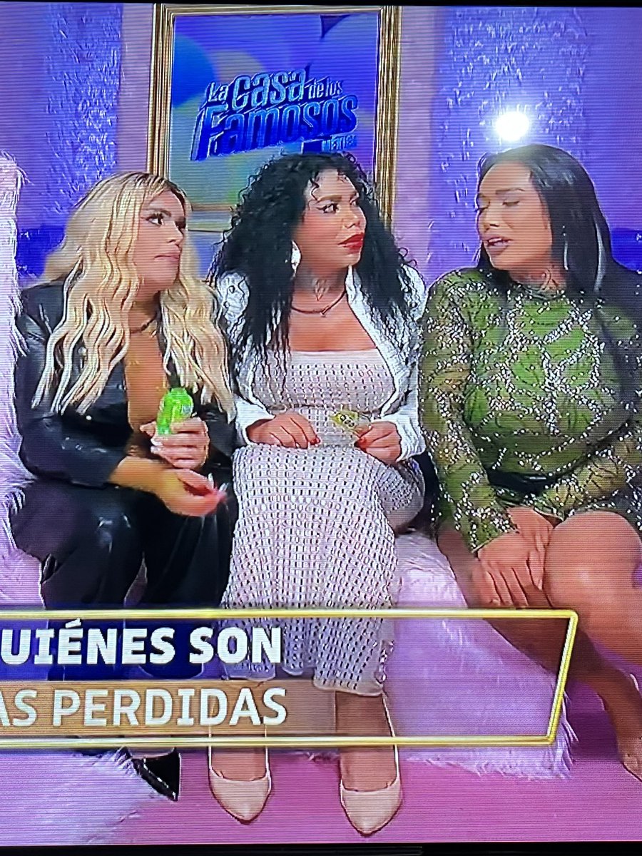 LizDominguez21_'s tweet photo. Que triste ver como las divinas van perdiendo sus rasgos juveniles😭🤣💖

BRIANDA SIGUE BRILLANDO 

#Teambrianda #LaCasaDeLosFamososMéxico https://t.co/ATLqIkrsGA