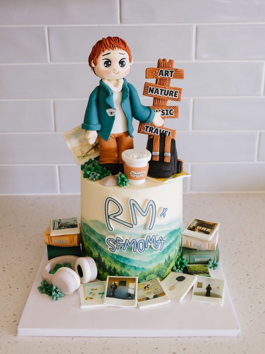 j1nzhu0o_'s tweet photo. RM x SFmoma cake~🐨🎨

by /dessertavenuebakery 
#RMxSFMOMA https://t.co/hmyf2Rxd6b