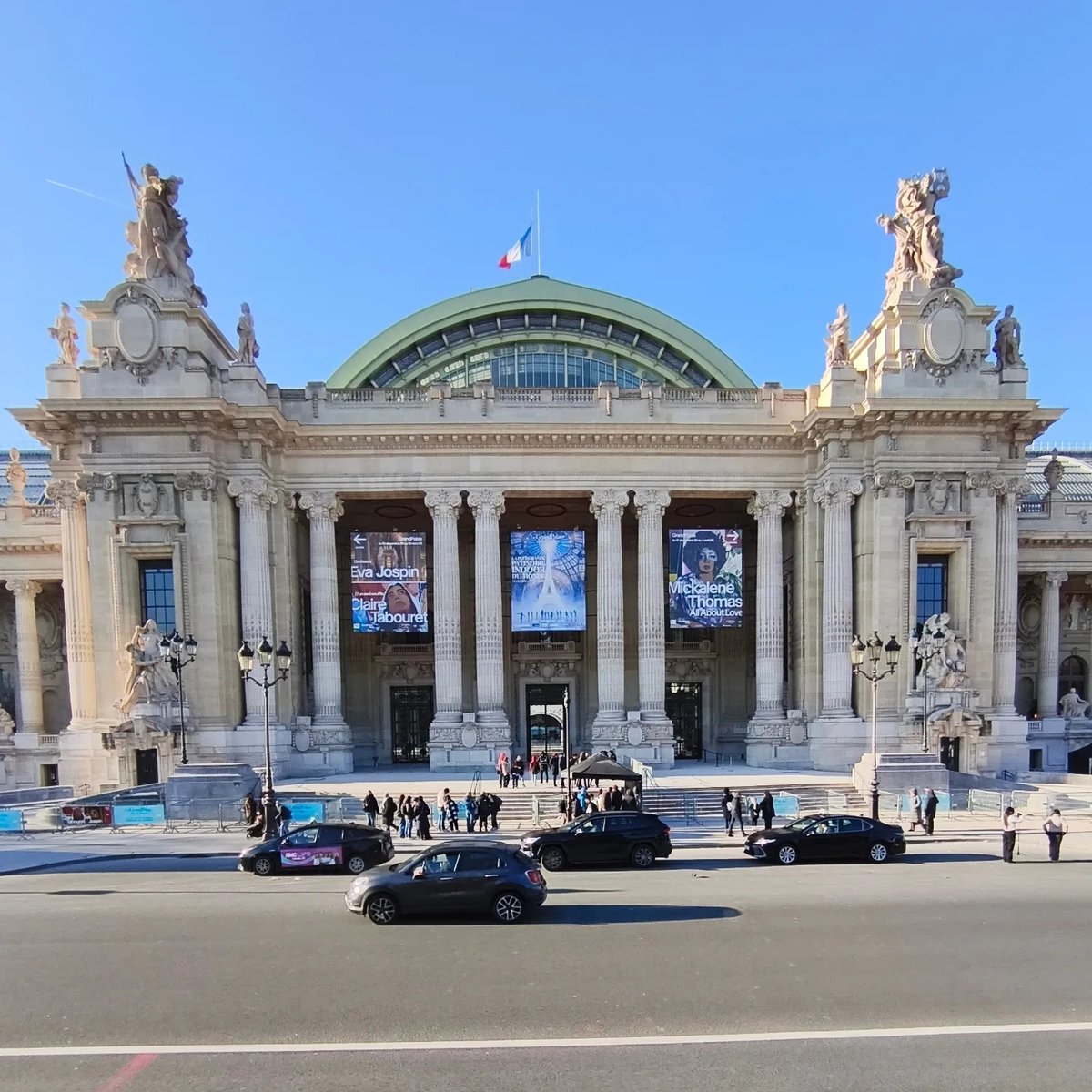 JakoBaltazar's tweet photo. Stadttour in Paris am 29. 12. 2025 

#kaiserwetter #Somme #Freude #pariserkunden https://t.co/39337JwaO4