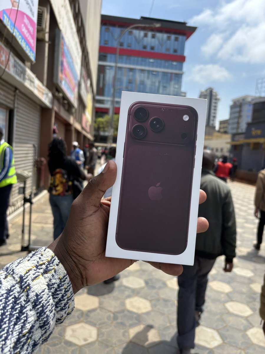 Primeandeka's tweet photo. Are you looking for the best deals on phones, try Next Level? 

For example: iPhone 18 pro max now at 236,000/-

📲0710576643 https://t.co/kfWg6Vhxrv
