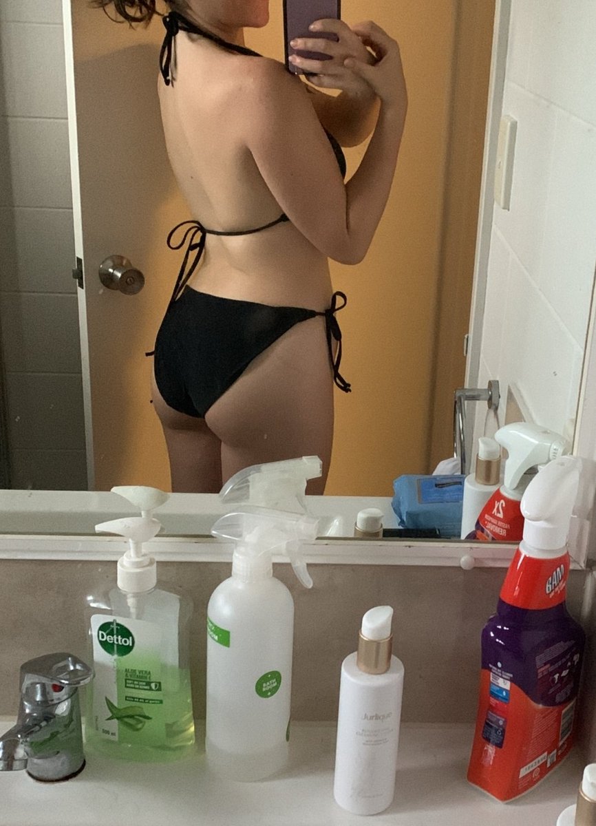 wallet4miho's tweet photo. Just a girl and her cleaning products https://t.co/jhNZuN172S