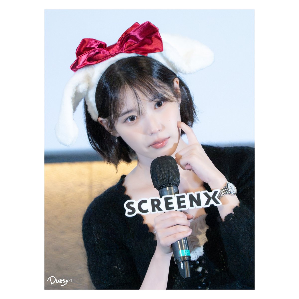 duesy_09's tweet photo. 260920 아이유 무대인사 (1)
#아이유 #이지은 #IU #dlwlrma #무대인사 https://t.co/YATDDGQeGN