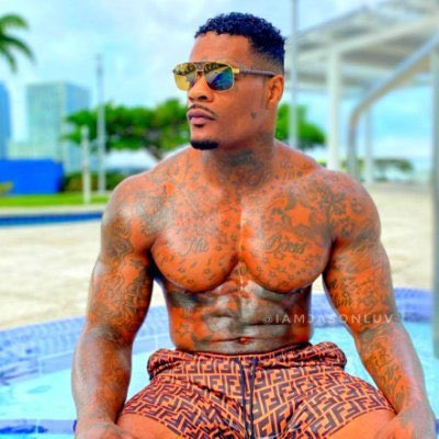 WickedKatBanks's tweet photo. @xmctaggartx said he sees big potential in me! We met to talk about signing with him…and one thing led to another…♠️💋 https://t.co/W8CvmbNa2d