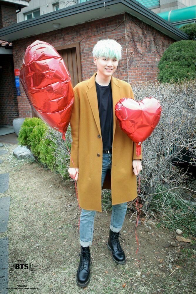 syubgiryeok7's tweet photo. 🐱💓 https://t.co/i65eZdt0jc