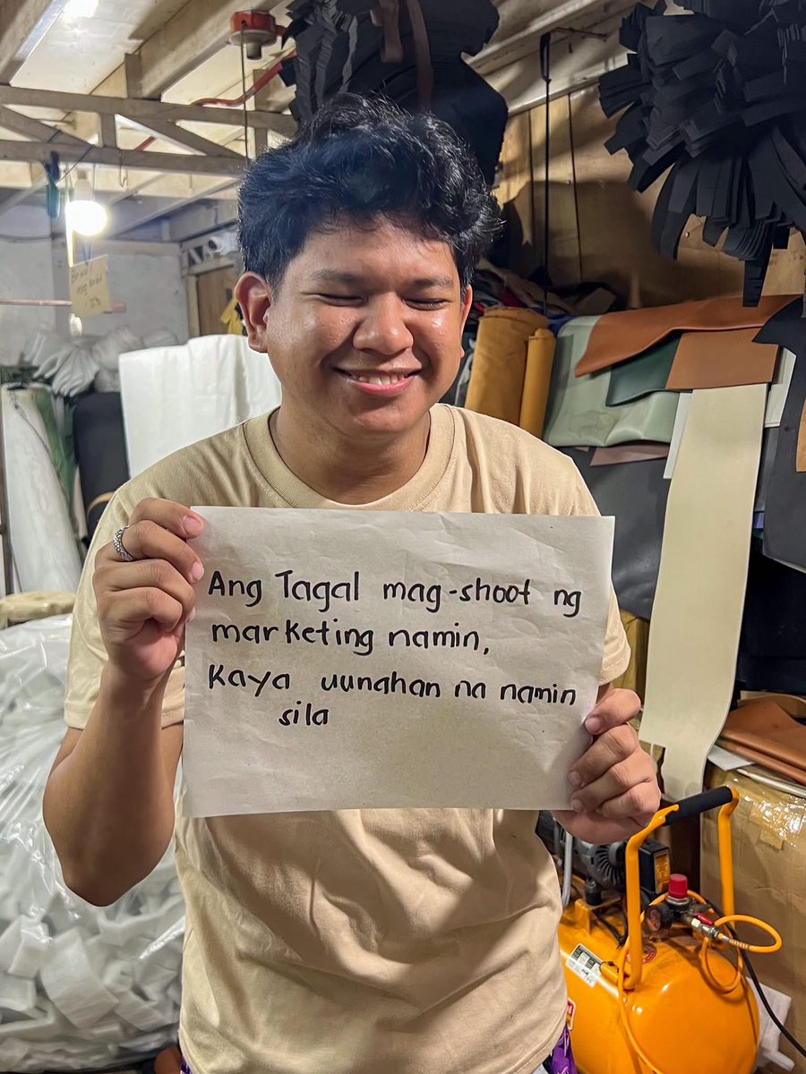 andengpicks's tweet photo. ANG SAYA KASI NABIBIGYANG PANSIN NA ANG LOCAL BRANDS 👜👠

Kung mahilig kayo sa classy bags yet affordable, alam mong maganda ang quality, at gawang Pinoy pa! Why not supportahan natin ang ating mga local brands 🇵🇭 

Bonus kasi #NoToPaxSilica sila 🤩 https://t.co/APwd3E7hKB