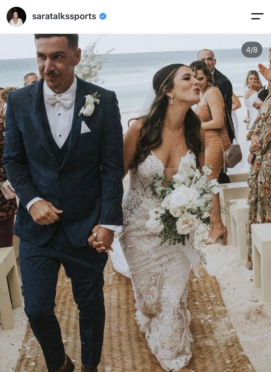 KingsShowYoo's tweet photo. She married too smh stay up Kings 😭 https://t.co/eAlI901c15