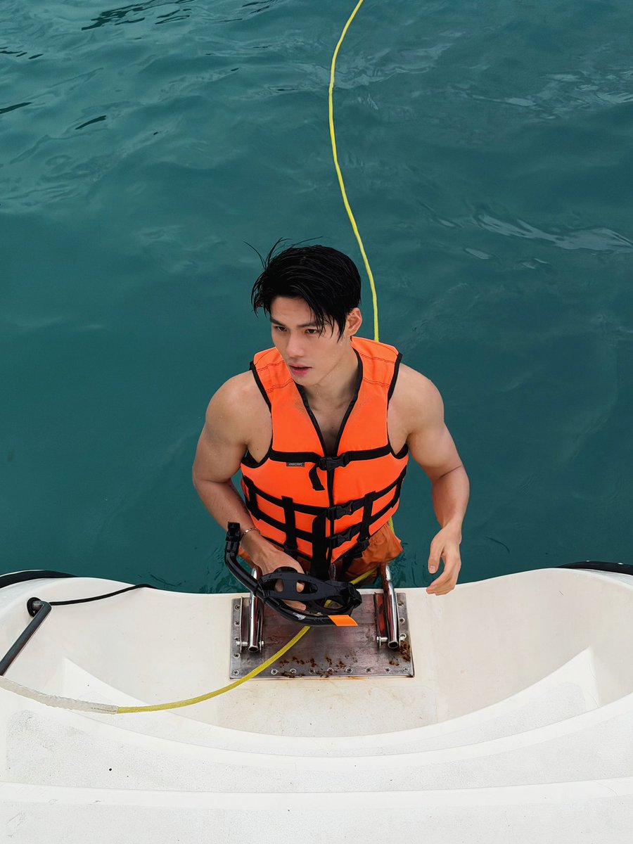 soundisyeisip's tweet photo. ถึงฝนจะตก
อากาศไม่ค่อยดี
แต่ชีวิตก็ยังต้องเดินต่อ
สู้ๆคับทุกคน

พักชมสิ่งที่น่าสนใจซักครู่ https://t.co/wEnDx2R1uc