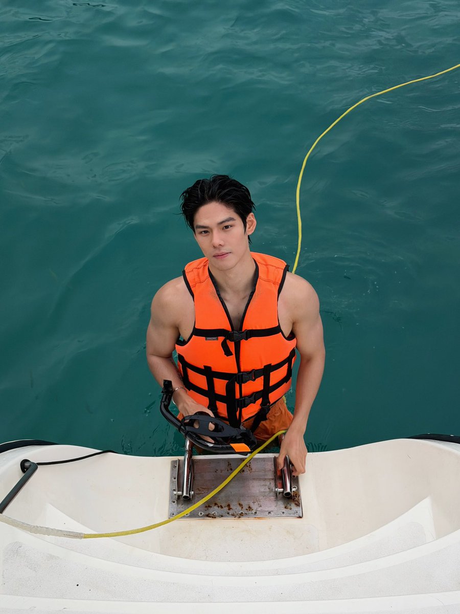 soundisyeisip's tweet photo. ถึงฝนจะตก
อากาศไม่ค่อยดี
แต่ชีวิตก็ยังต้องเดินต่อ
สู้ๆคับทุกคน

พักชมสิ่งที่น่าสนใจซักครู่ https://t.co/wEnDx2R1uc