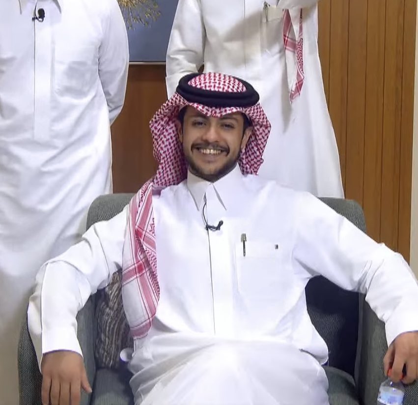71Joy_'s tweet photo. انشهد ان ابوك جاب رجال طلع اللي بخواطرنا كلها 🤍🤍🤍🤍🤍🤍

#معاذ_الفديد
#رحلة_المليون68 https://t.co/yDrSeXQ5nh