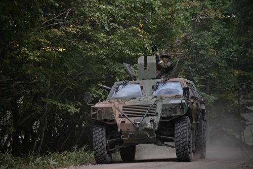 11b_na_jgsdf's tweet photo. 第11旅団は、オリエント・シールド26の総合訓練として、北海道大演習場では日米共同の戦闘訓練を、矢臼別演習場では日米共同の射撃訓練をそれぞれ実施しました。
【北大演千歳地区①】
#防衛省 #陸自 #自衛隊 #orientshield #OS26 #日米共同 https://t.co/PjRuypFXDt