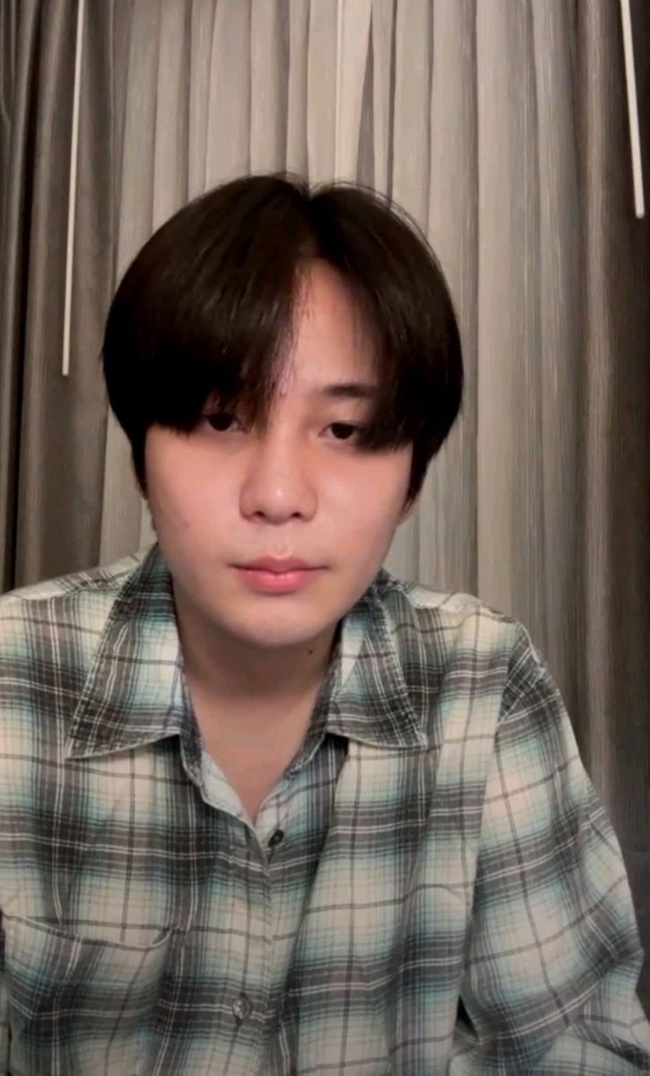 Fr3nkIero's tweet photo. Fluffy no makeup live Jongho come save me please https://t.co/DrZD6DvScO
