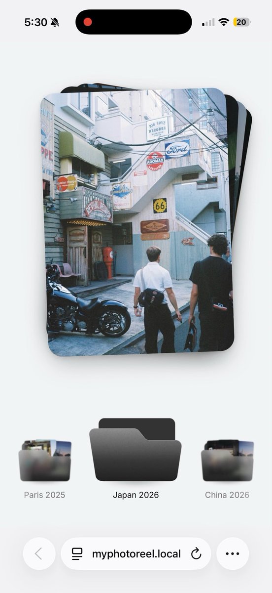 Photo card mobile folder animation