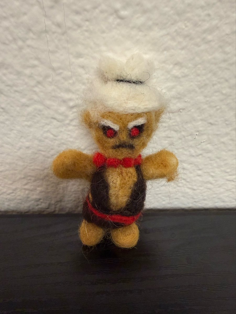 slime_machine's tweet photo. gf made me a little gouki he goes ᵐᵉˢˢᵃᵗˢᵘ https://t.co/IvubVolTG2