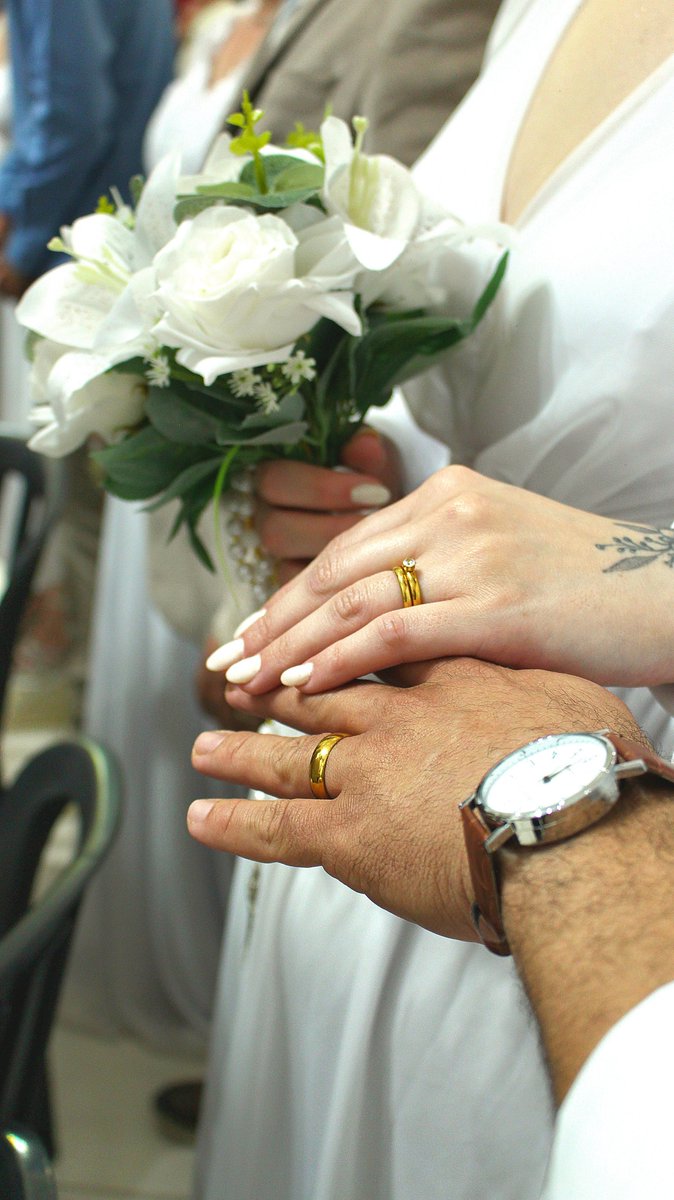 SofttrytobeStar's tweet photo. Fui ser fotógrafa de casamento e agora quero casar, afeerrss https://t.co/0lciQpBIm1