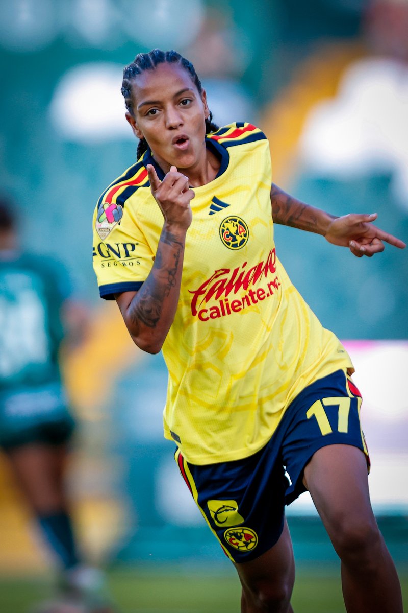 AmericaFemenil's tweet photo. LA GOLEADORA.🇧🇷
Geyse Ferreira. 🦅💛💙 https://t.co/yQS5U0g24f
