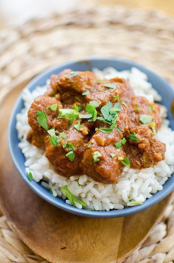 Living_Lou's tweet photo. This recipe is incredible!
#Slowcooker chicken tikka masala - make a big pot and enjoy the leftovers too.
RECIPE: https://t.co/EcdxOV6Qjf
#chicken #cooking #recipe https://t.co/O7CJI4xTmF