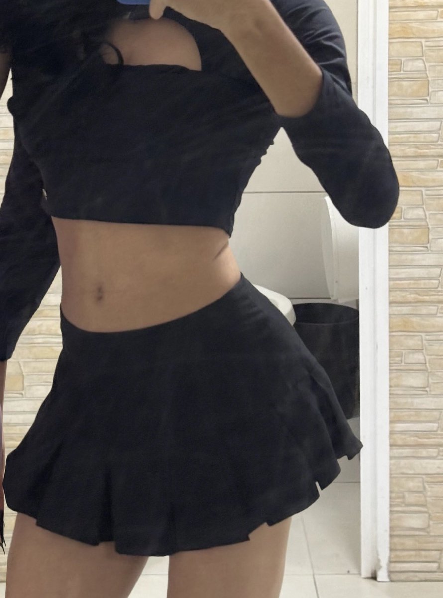 itsmth_fem19's tweet photo. Putinha novinha querendo macho, sigilo garantido
#PINTOAWARDS
#PINTOSAWARDS
#TROCONUDES
#Femboy
#maromba
#gymrat
#bodybuilder
#muscleman https://t.co/oUBYSGXOJE