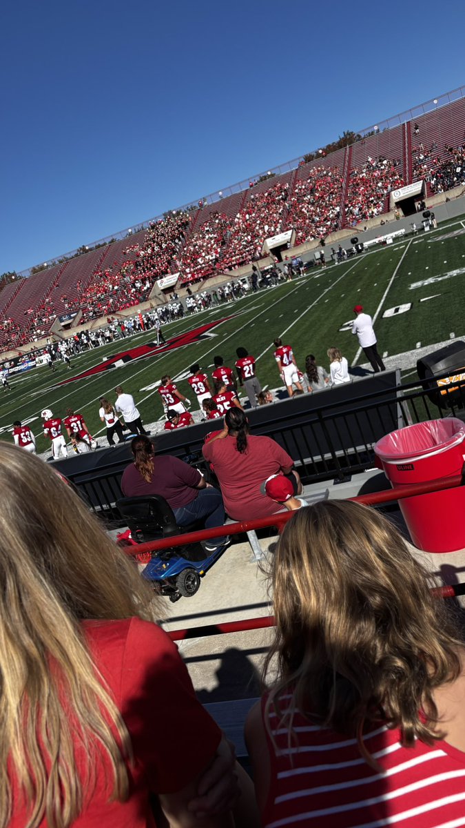BaronClay12's tweet photo. Thank @CoachSteeleMU and @CRichyRich23 for the unofficial visit to Miami OH https://t.co/aLMD6L2WHA