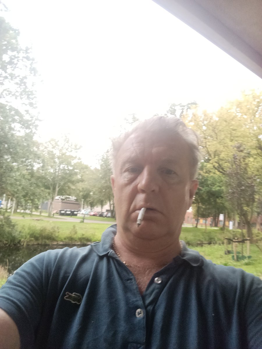 t_nederend's tweet photo. Hallo okay!!!den haag!!!alles goed!!!door omstandigheden!!!daaaaaag!!! https://t.co/c8GoKlz3pp