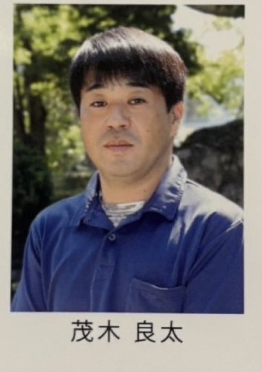japan_miyu_'s tweet photo. 【続報】

「埼玉県立羽生実業高校 教諭 生徒強姦事件」

氏名：茂木良太
職業：埼玉県立羽生実業高校 教諭

生徒を自宅に誘い出して強姦
既に3度生徒への性犯罪で逮捕

昨日、性的姿態撮影処罰法違反で再逮捕

今度は過去に勤務していた高校の生徒の
裸の写真など57枚をデジカメで撮影していた

茂木を隠蔽しようとしていた学校組織の腐敗が
この何人にも渡る甚大な性被害を産みだした