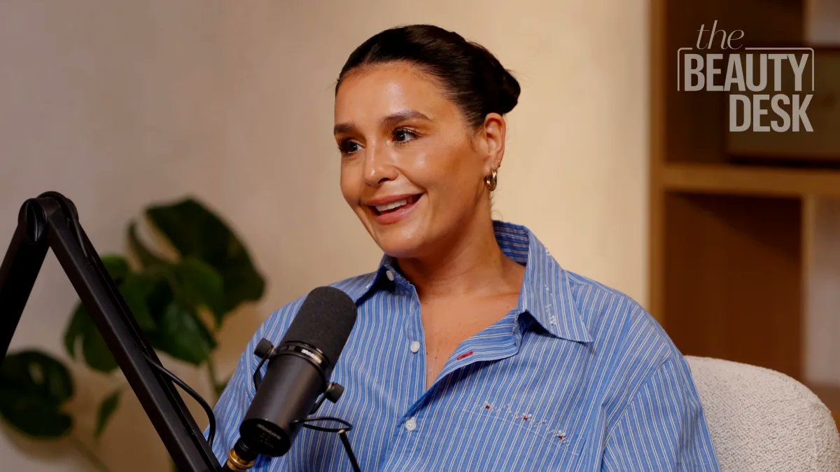thetimes's tweet photo. The singer-songwriter — and beauty junkie — Jessie Ware reveals her beauty secrets to Sarah Jossel in the latest episode of The Beauty Desk https://t.co/FuoScfgPFo https://t.co/HumpeVDkFu