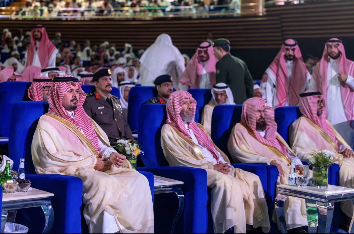 ___88j's tweet photo. •
انقلوا عن العالم أجمع بأن :
الحكمة والدين يجتمعان في #السعودية

#الأمير_سلمان_بن_سلطان https://t.co/3v5OuxjY9V