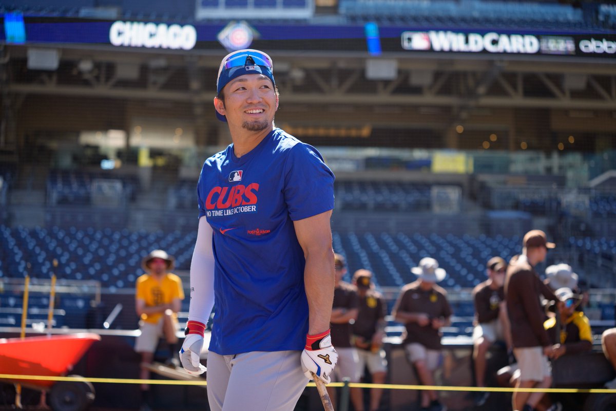 Cubs's tweet photo. cubbies checking in from san diego. https://t.co/6RVxLE9GDJ