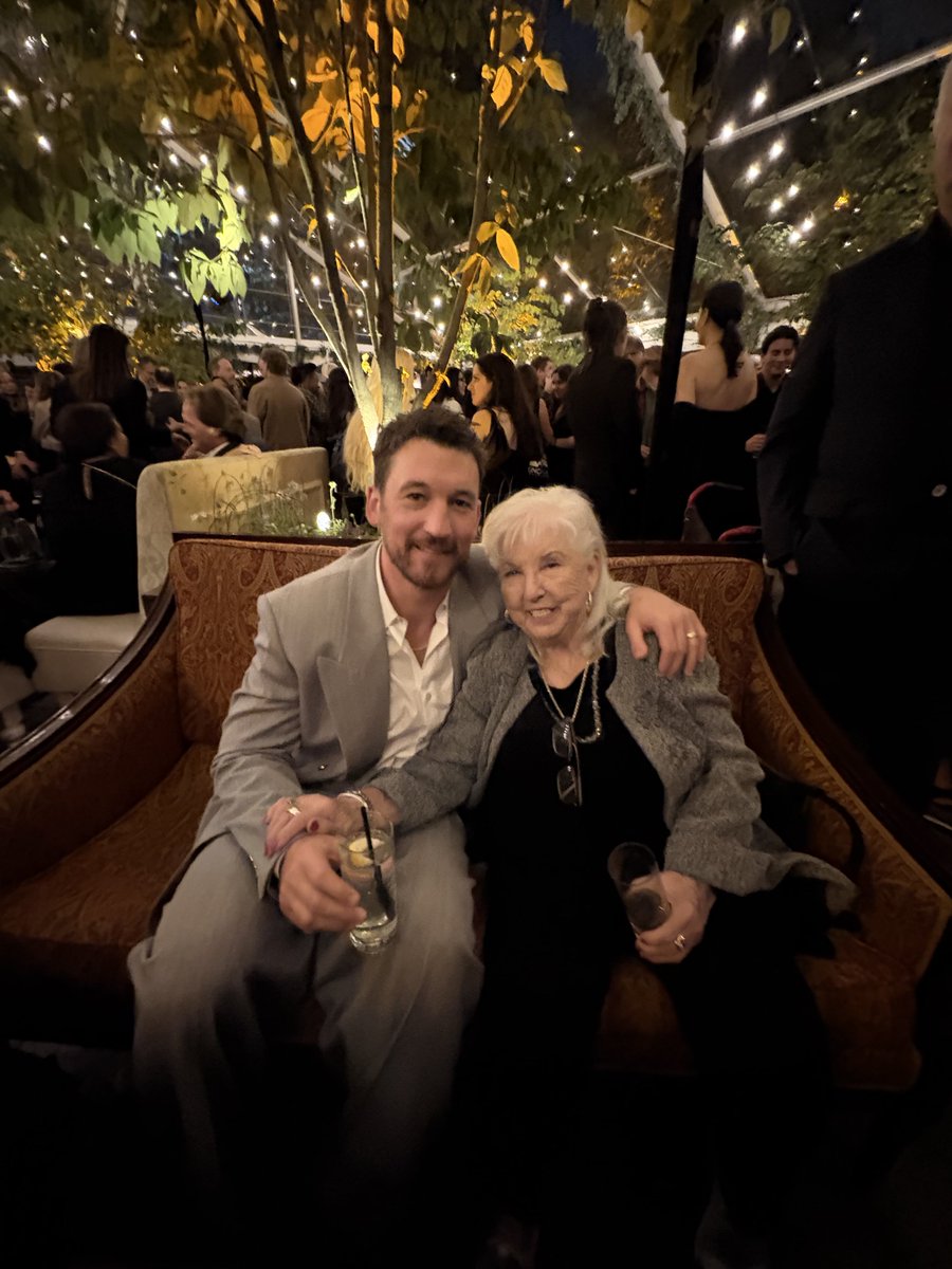 MupTheQueen's tweet photo. Celebrating with my beautiful grandson after the screening of Paper Tiger at the NYFF Sat nite. His contribution was brilliant. He has been a gift to movies with his breadth of talent.And yet he remains modest and respectful to everyone he works for and with. He’s my joy. https://t.co/Cg0X8tz6HQ