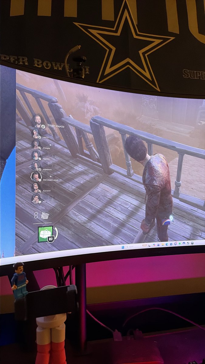 justadorekiwi's tweet photo. lego harry watching me play dbd 🫡 https://t.co/PXUAo1ht2f